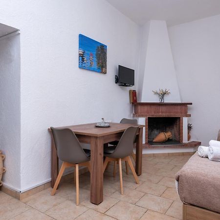 Atalanti Seaside Junior Suites Keratókambos Eksteriør billede