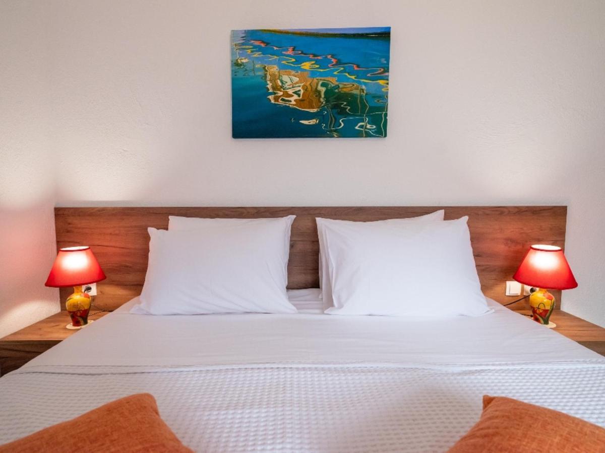 Atalanti Seaside Junior Suites Keratókambos Eksteriør billede
