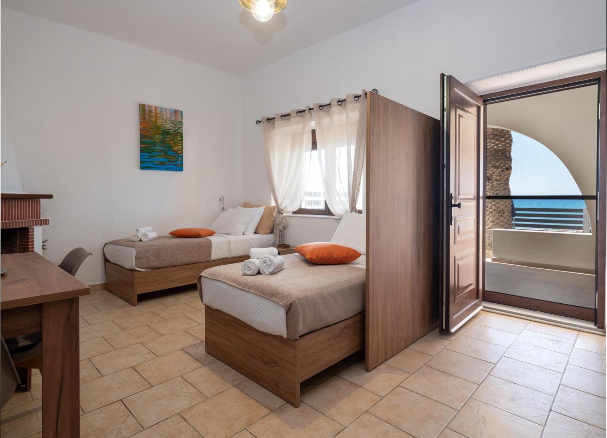 Atalanti Seaside Junior Suites Keratókambos Eksteriør billede